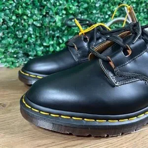 Dr. Martens | Shoes | Dr Martens 461 Ghillie Black Smooth  display picture 1